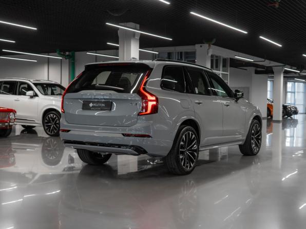 Volvo XC90 II Рестайлинг 2 с пробегом 2025 года, цена 10 000 000 рублей, 42 км, внедорожник, Автокод Объявления