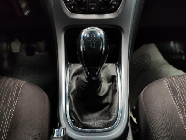 Opel Astra J Рестайлинг с пробегом 2014 года, цена 588 000 рублей, 229781 км, седан, Автокод Объявления