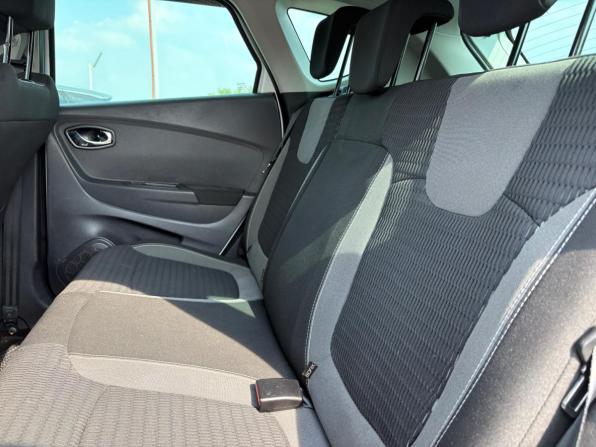 Renault Kaptur I с пробегом 2016 года, цена 1 075 000 рублей, 139850 км, внедорожник, Автокод Объявления