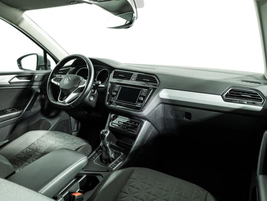 Volkswagen Tiguan II Рестайлинг Санкт-Петербург  - изображение 10