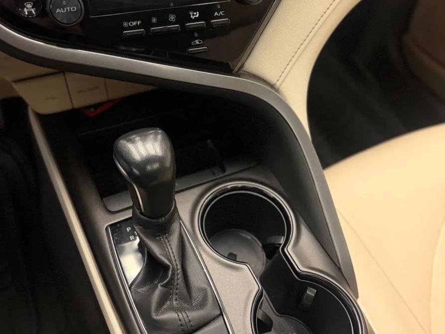Toyota Camry VIII (XV70) Рестайлинг Челябинск  - изображение 13
