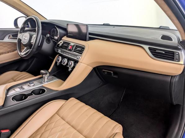 Genesis G70 I Рестайлинг с пробегом 2022 года, цена 2 999 000 рублей, 97799 км, седан, Автокод Объявления