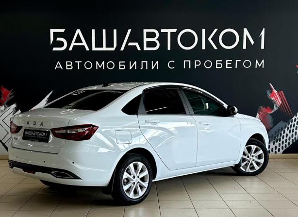 Lada (ВАЗ) Vesta I Рестайлинг (NG) с пробегом 2023 года, цена 1 200 000 рублей, 58222 км, седан, Автокод Объявления