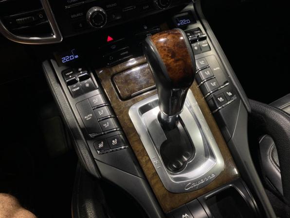 Porsche Cayenne II (958) с пробегом 2012 года, цена 2 200 000 рублей, 333309 км, внедорожник, Автокод Объявления