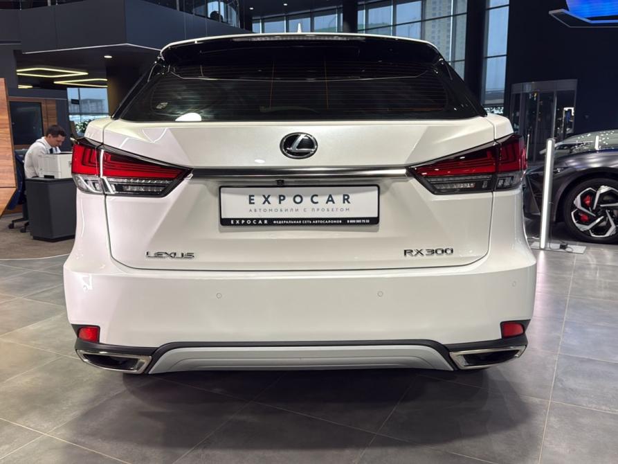 Lexus RX IV Рестайлинг Тюмень  - изображение 4