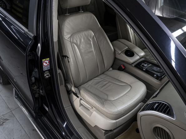 Audi Q7 I (4L) Рестайлинг с пробегом 2010 года, цена 1 879 000 рублей, 235201 км, внедорожник, Автокод Объявления