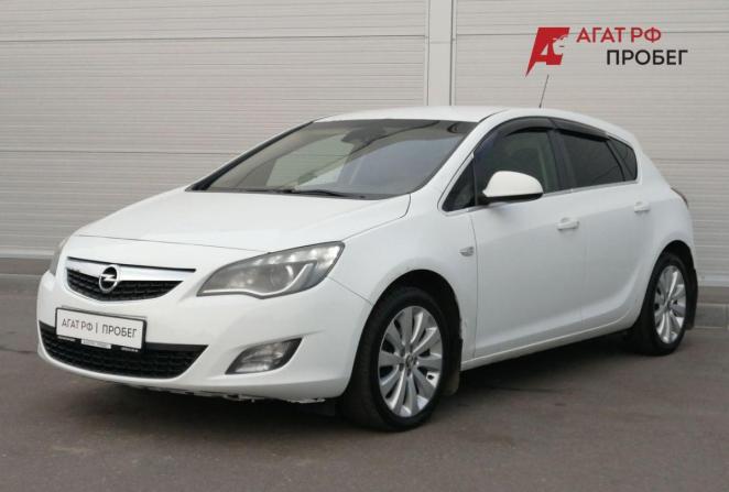 Opel Astra J с пробегом 2011 года, цена 540 000 рублей, 204853 км, хэтчбек, Автокод Объявления