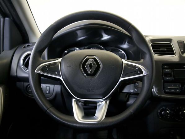 Renault Sandero II Рестайлинг с пробегом 2018 года, цена 1 090 000 рублей, 97500 км, хэтчбек, Автокод Объявления