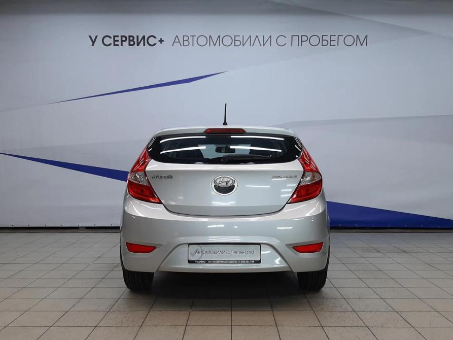 Hyundai Solaris I Москва  - изображение 4