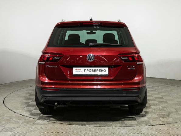 Volkswagen Tiguan II с пробегом 2017 года, цена 2 049 700 рублей, 166604 км, внедорожник, Автокод Объявления