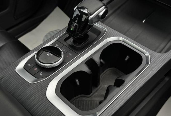 Jaecoo J7 I с пробегом 2023 года, цена 2 500 000 рублей, 23327 км, внедорожник, Автокод Объявления