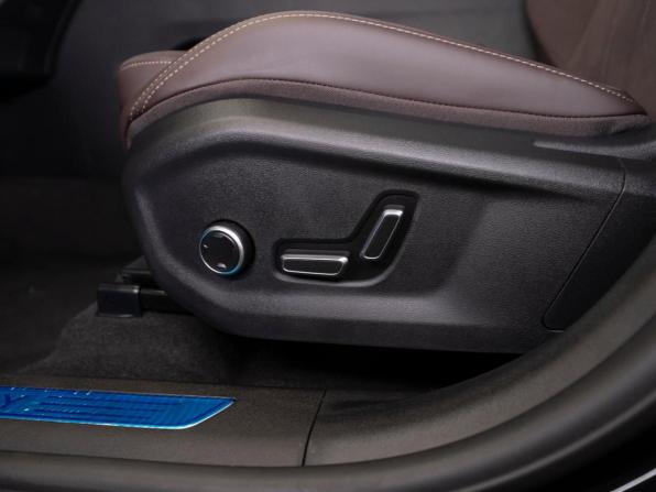 Geely Monjaro I Рестайлинг 2 с пробегом 2026 года, цена 4 200 000 рублей, 30 км, внедорожник, Автокод Объявления