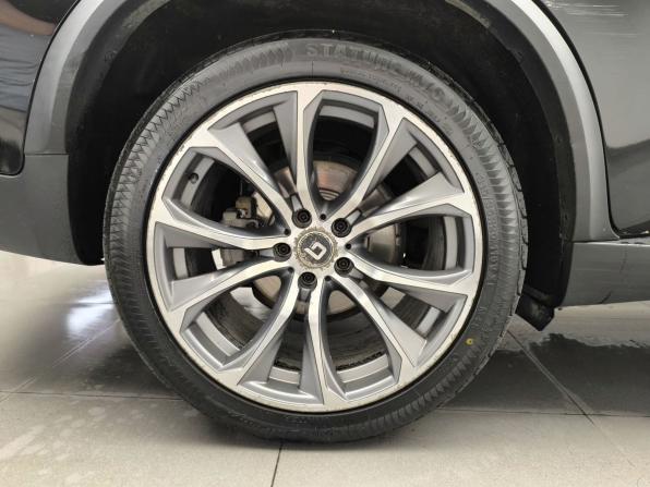BMW X5 II (E70) Рестайлинг с пробегом 2011 года, цена 1 698 000 рублей, 330260 км, внедорожник, Автокод Объявления