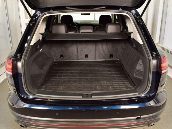 Volkswagen Touareg III с пробегом 2019 года, цена 3 999 999 рублей, 238444 км, внедорожник, Автокод Объявления