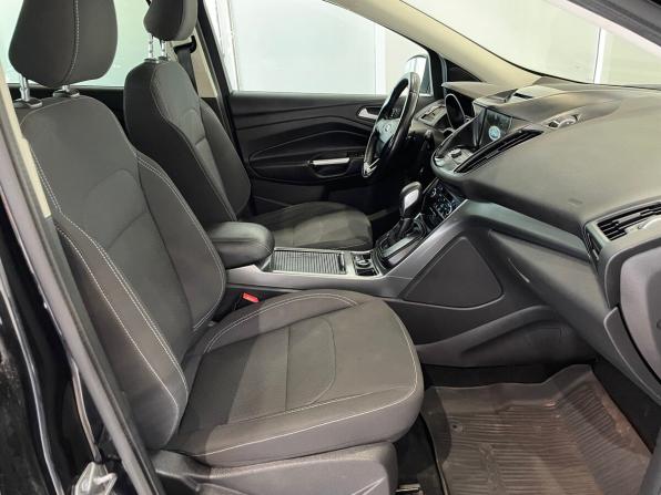 Ford Kuga II Рестайлинг с пробегом 2018 года, цена 1 349 000 рублей, 210691 км, внедорожник, Автокод Объявления
