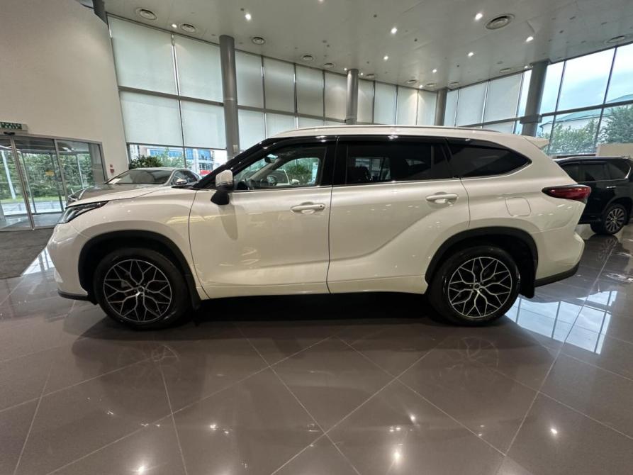 Toyota Highlander IV (XU70) Казань  - изображение 10
