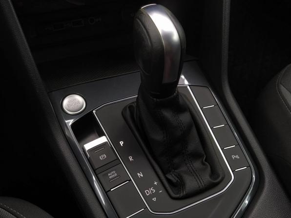 Volkswagen Tiguan II с пробегом 2020 года, цена 2 194 000 рублей, 102873 км, внедорожник, Автокод Объявления