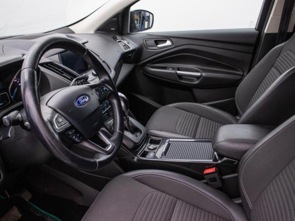 Ford Kuga II Рестайлинг с пробегом 2018 года, цена 1 230 000 рублей, 242701 км, внедорожник, Автокод Объявления
