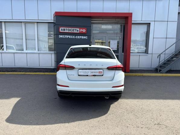 Skoda Rapid II с пробегом 2021 года, цена 1 397 500 рублей, 180694 км, лифтбек, Автокод Объявления