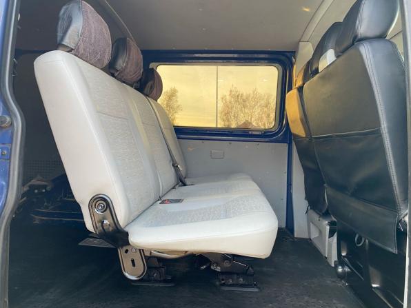 Volkswagen Transporter T5 Рестайлинг с пробегом 2012 года, цена 1 179 000 рублей, 416342 км, минивэн, Автокод Объявления
