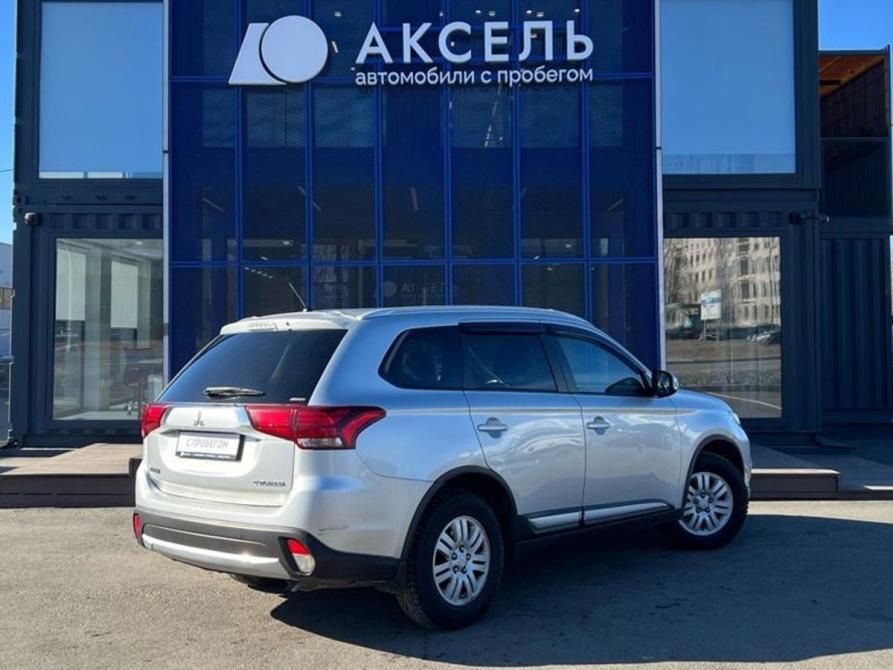 Mitsubishi Outlander III Рестайлинг 2 Архангельск  - изображение 5