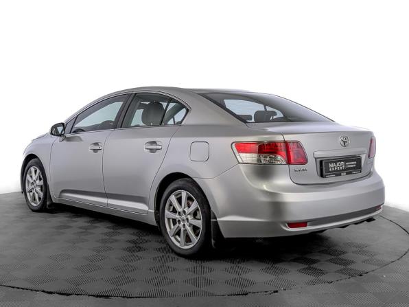 Toyota Avensis III с пробегом 2011 года, цена 1 080 000 рублей, 274205 км, седан, Автокод Объявления
