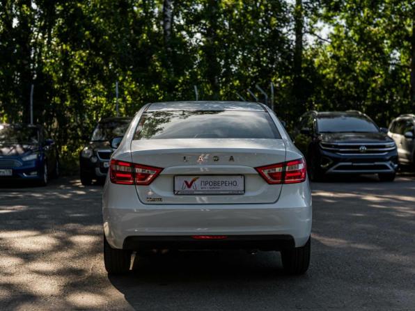 Lada (ВАЗ) Vesta I с пробегом 2020 года, цена 860 000 рублей, 102912 км, универсал, Автокод Объявления