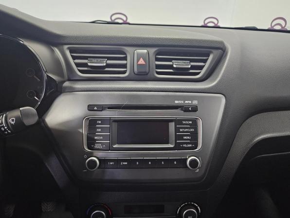 Kia Rio III Рестайлинг с пробегом 2016 года, цена 1 075 000 рублей, 149000 км, седан, Автокод Объявления