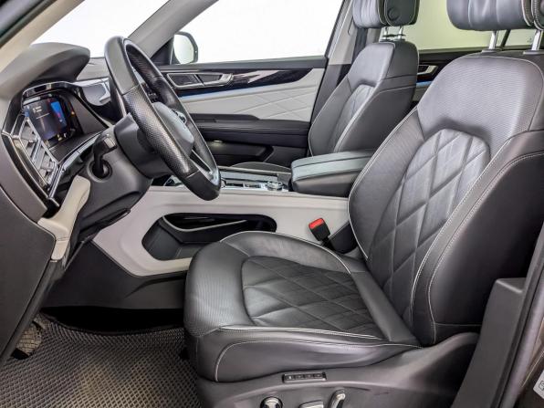 Volkswagen Teramont I Рестайлинг (China Market) с пробегом 2023 года, цена 5 400 000 рублей, 54262 км, внедорожник, Автокод Объявления
