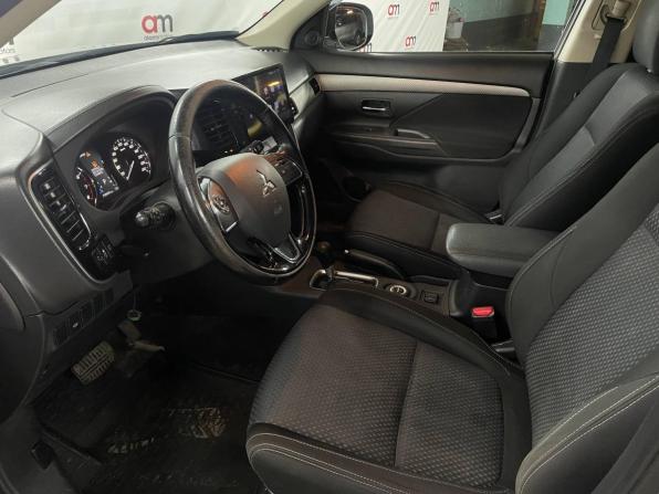 Mitsubishi Outlander III Рестайлинг 2 с пробегом 2016 года, цена 1 499 000 рублей, 258000 км, внедорожник, Автокод Объявления