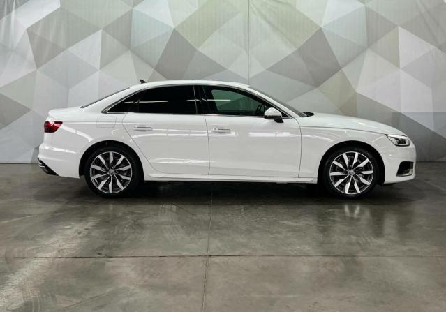 Audi A4 V (B9) Рестайлинг с пробегом 2022 года, цена 3 100 000 рублей, 48000 км, седан, Автокод Объявления
