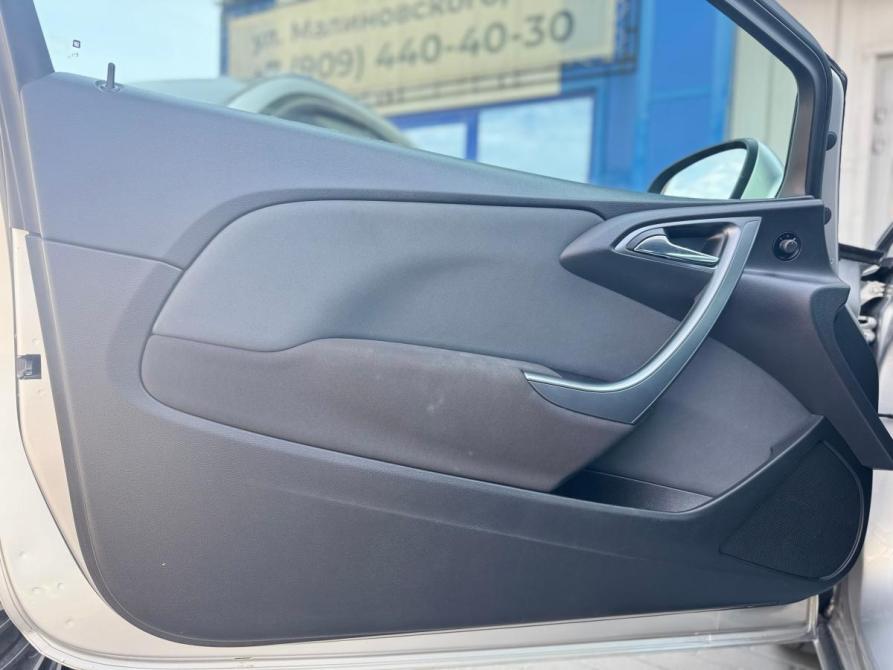 Opel Astra J Рестайлинг Ростов-на-Дону  - изображение 12