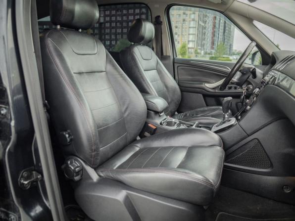 Ford S-MAX I Рестайлинг с пробегом 2011 года, цена 720 000 рублей, 333200 км, минивэн, Автокод Объявления