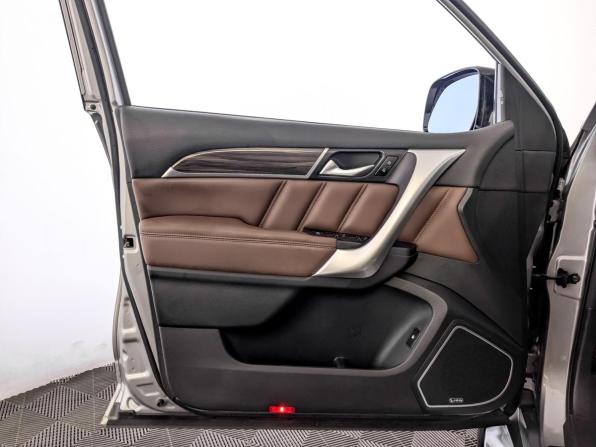 Haval H9 I Рестайлинг с пробегом 2022 года, цена 2 700 000 рублей, 137319 км, внедорожник, Автокод Объявления