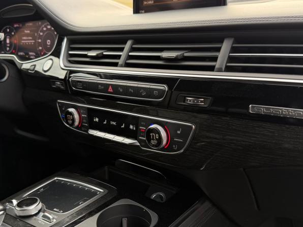 Audi Q7 II (4M) с пробегом 2019 года, цена 3 299 000 рублей, 330000 км, внедорожник, Автокод Объявления