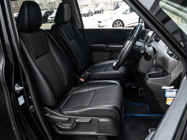 Honda Freed II с пробегом 2018 года, цена 1 540 000 рублей, 179124 км, компактвэн, Автокод Объявления