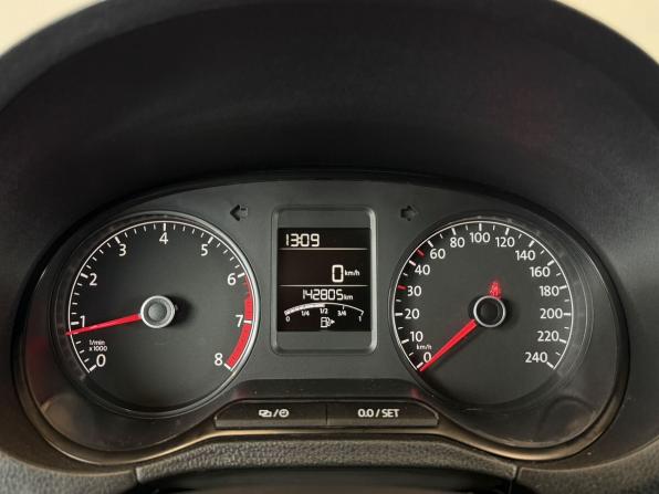 Volkswagen Polo V Рестайлинг с пробегом 2018 года, цена 1 100 000 рублей, 142791 км, седан, Автокод Объявления