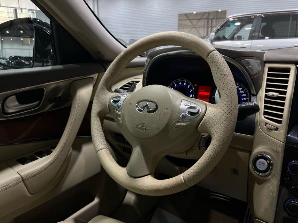 Infiniti FX II (S51) с пробегом 2010 года, цена 1 380 000 рублей, 257815 км, внедорожник, Автокод Объявления