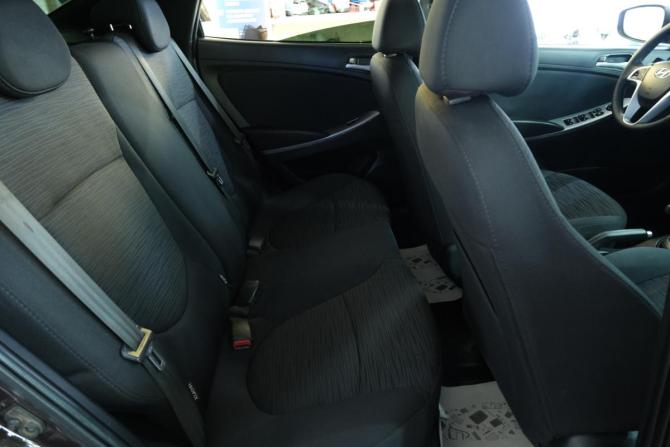 Hyundai Solaris I Рестайлинг с пробегом 2015 года, цена 989 000 рублей, 92000 км, седан, Автокод Объявления