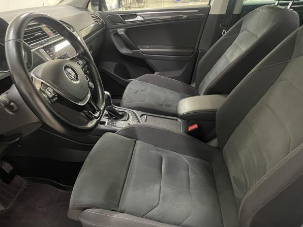 Volkswagen Tiguan II с пробегом 2018 года, цена 2 149 000 рублей, 221876 км, внедорожник, Автокод Объявления