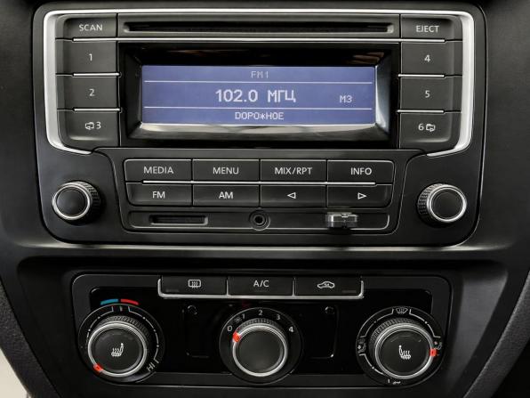 Volkswagen Jetta VI Рестайлинг с пробегом 2015 года, цена 1 287 000 рублей, 115685 км, седан, Автокод Объявления