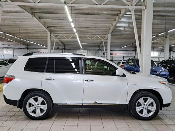 Toyota Highlander II (XU40) Рестайлинг с пробегом 2012 года, цена 1 650 000 рублей, 241107 км, внедорожник, Автокод Объявления