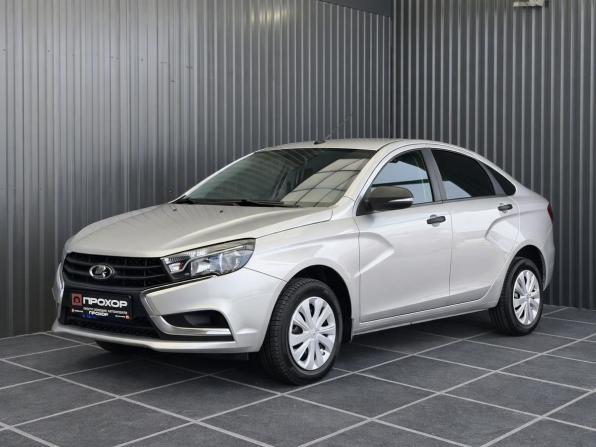 Lada (ВАЗ) Vesta I с пробегом 2021 года, цена 1 057 000 рублей, 102900 км, седан, Автокод Объявления