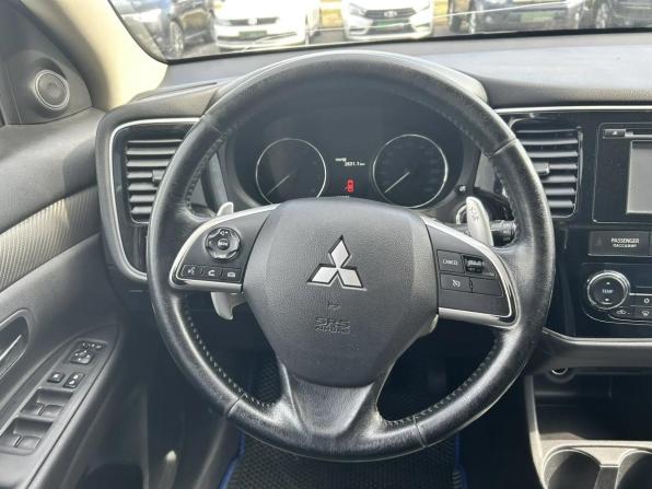 Mitsubishi Outlander III Рестайлинг с пробегом 2014 года, цена 1 265 000 рублей, 239934 км, внедорожник, Автокод Объявления