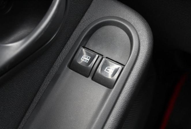 Renault Duster I Рестайлинг с пробегом 2017 года, цена 1 060 000 рублей, 210523 км, внедорожник, Автокод Объявления
