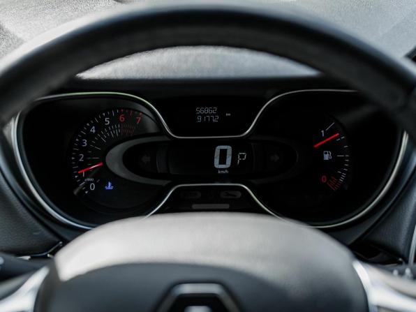 Renault Kaptur I Рестайлинг с пробегом 2021 года, цена 1 570 000 рублей, 56793 км, внедорожник, Автокод Объявления