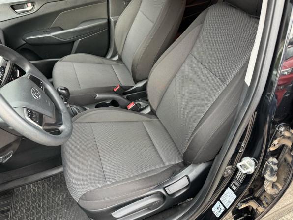 Hyundai Solaris II с пробегом 2018 года, цена 1 245 000 рублей, 67729 км, седан, Автокод Объявления