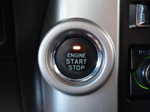 Toyota Land Cruiser Prado 150 Series с пробегом 2012 года, цена 2 683 600 рублей, 164774 км, внедорожник, Автокод Объявления