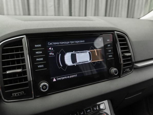 Skoda Karoq I с пробегом 2020 года, цена 2 830 000 рублей, 51578 км, внедорожник, Автокод Объявления