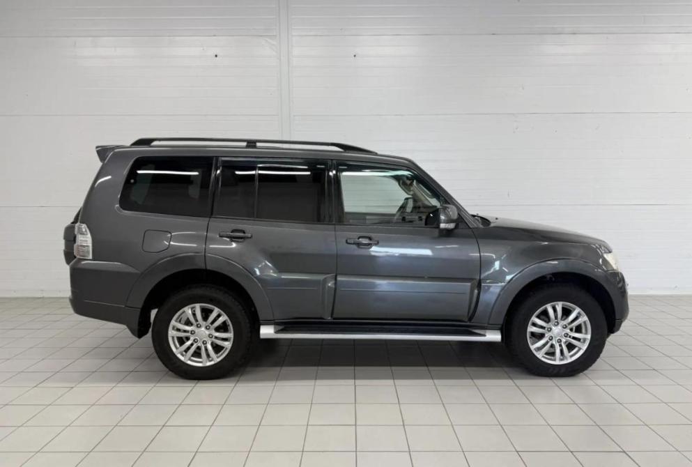 Mitsubishi Pajero IV Рестайлинг 1 Астрахань  - изображение 4